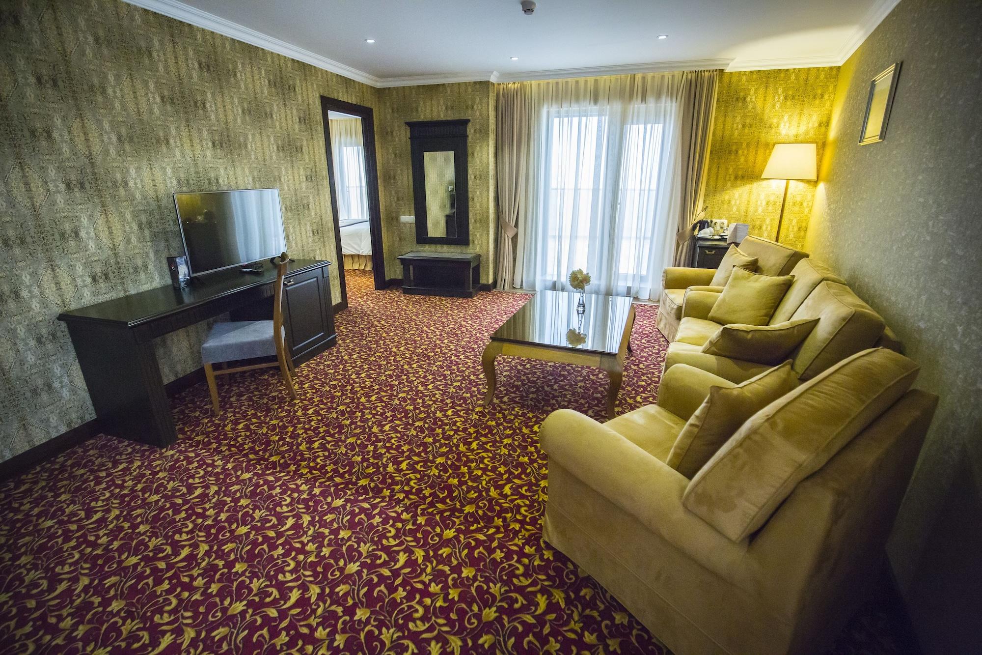 Colosseum Marina Hotel Batumi Eksteriør bilde