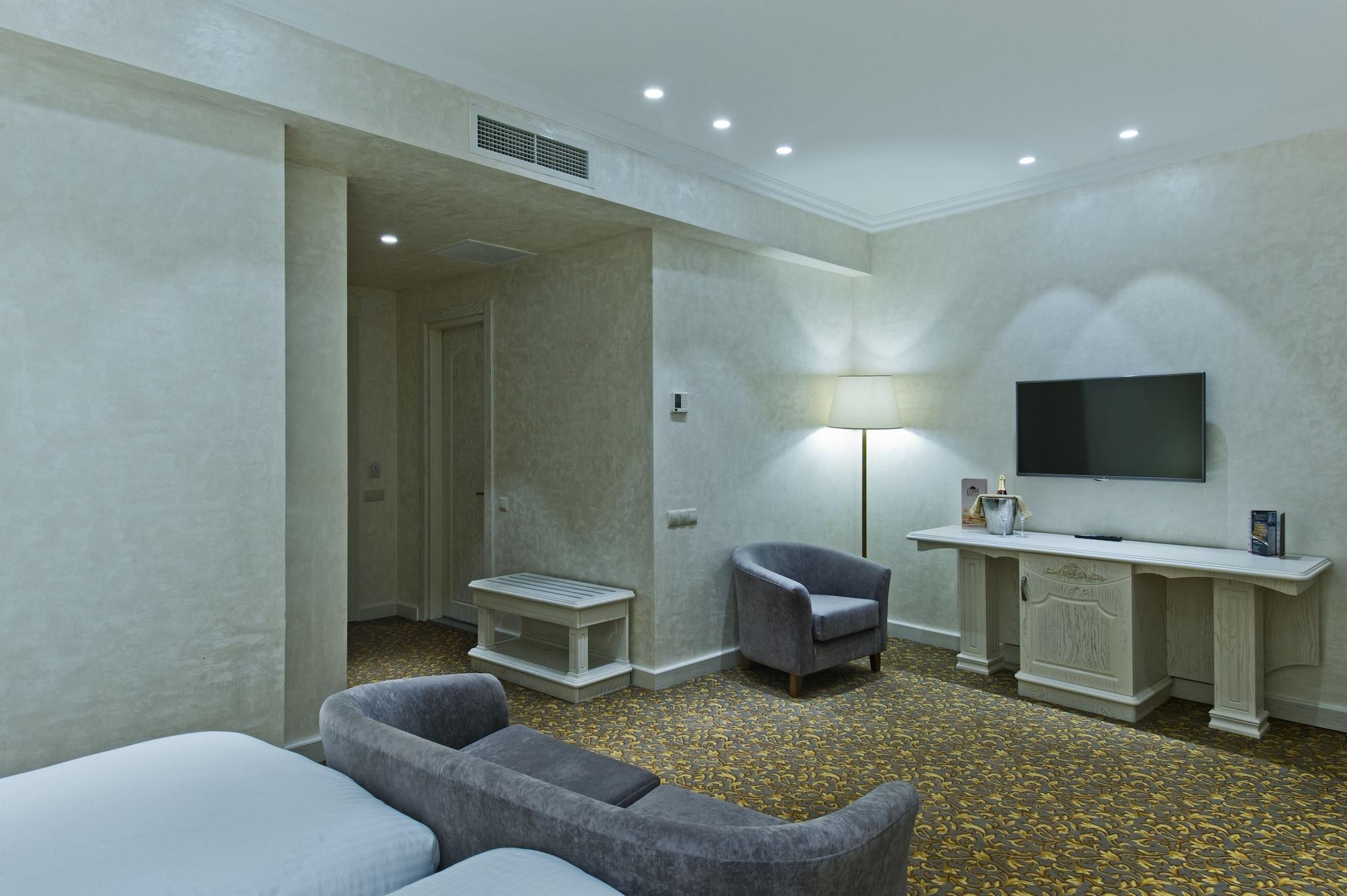 Colosseum Marina Hotel Batumi Eksteriør bilde